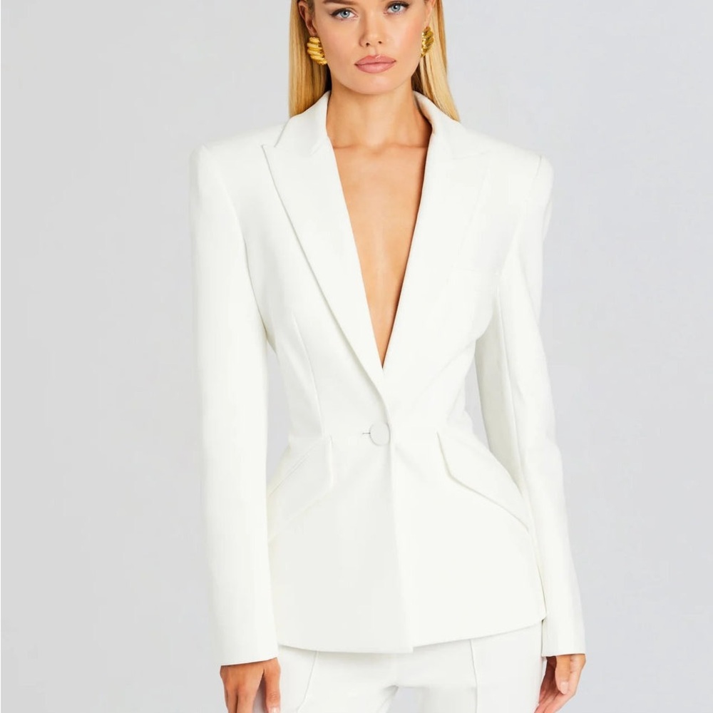 Chic White Women's Suit Jacket